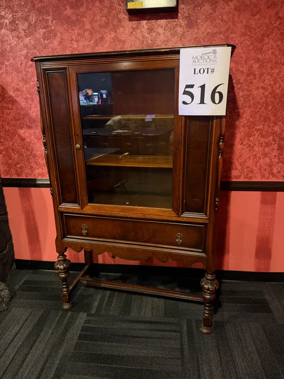VINTAGE STYLE WOOD CHINA CABINET