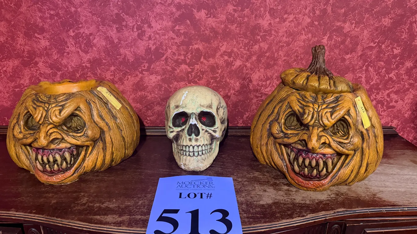 ASSORTED PROPS (2) JOCK-O-LICIOUS & (1) SKULL