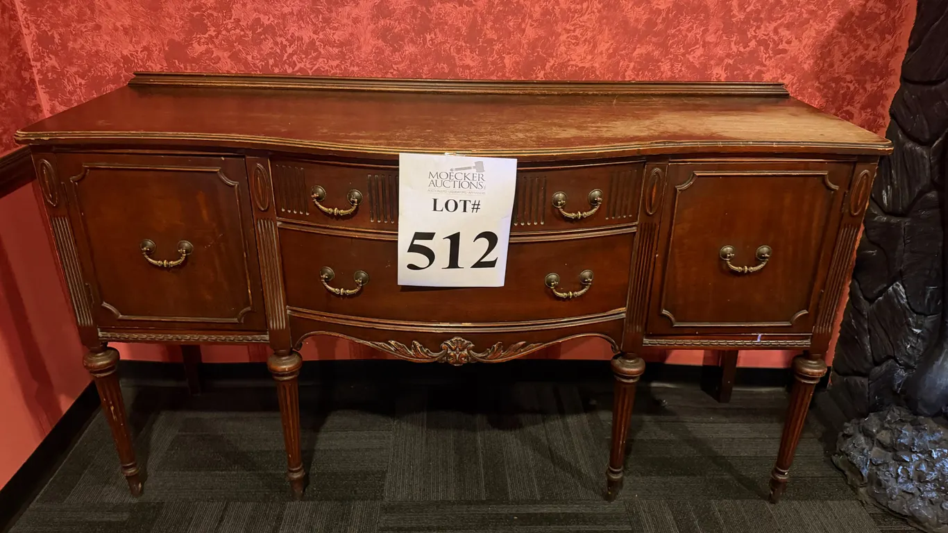 TRADITIONAL CARVED WOOD DRESSER/SIDEBOARD
