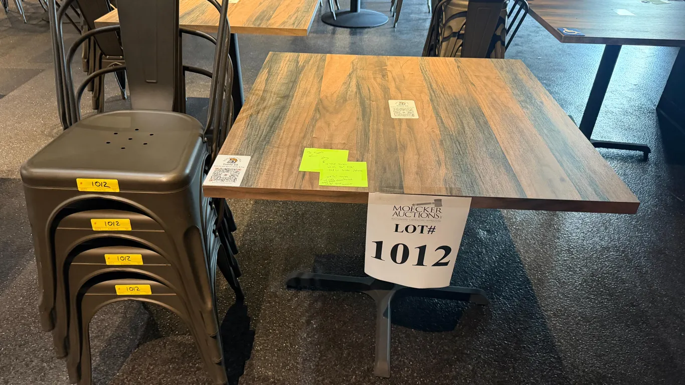 SETS OF SQUARE TABLE WITH (4) STEEL CHAIRS