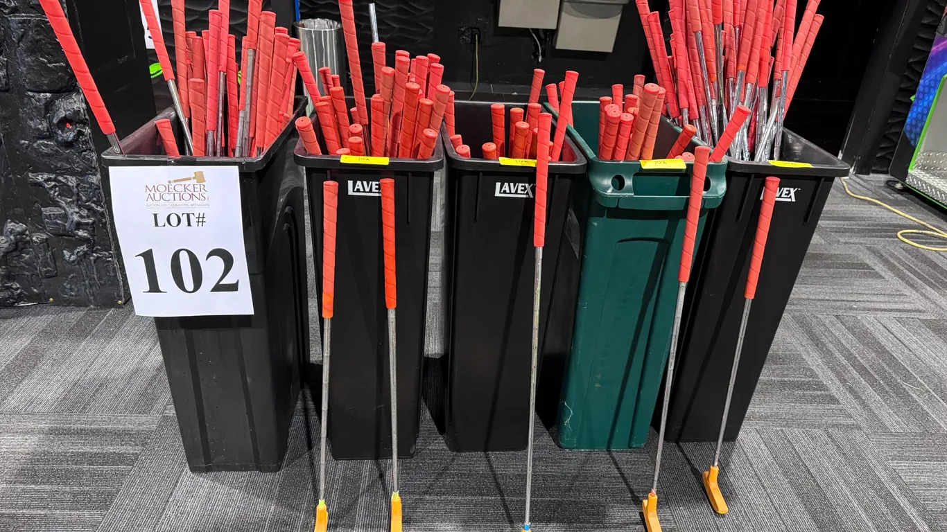 LOT OF APPROX. (175) PUTTERS IN VARIOUS SIZES