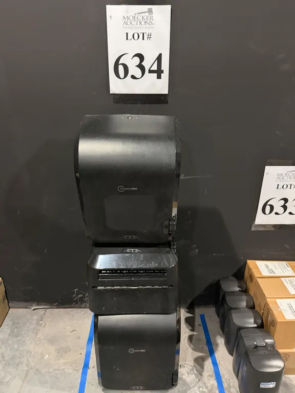 COMPLETE 360 ROLL PAPER TOWEL DISPENSERS