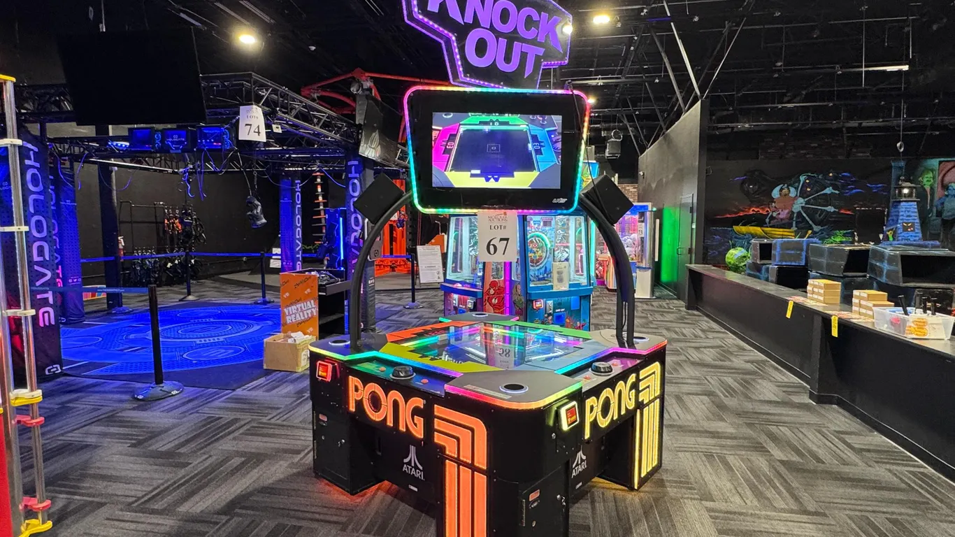 ATARI PONG KNOCK OUT (FOUR PLAYER GAME)