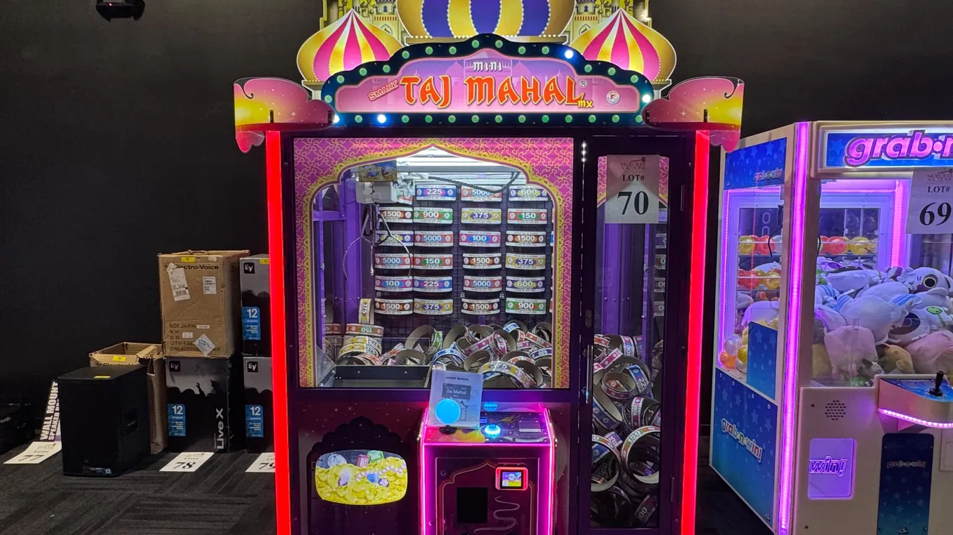 TAJ MAHAL MINI RING CRANE GAME (LARGE GAME)