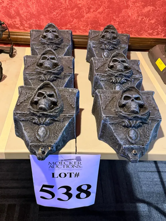 FAUX-STONE HALLOWEEN TOMBSTONE WALL SCONES PROPS
