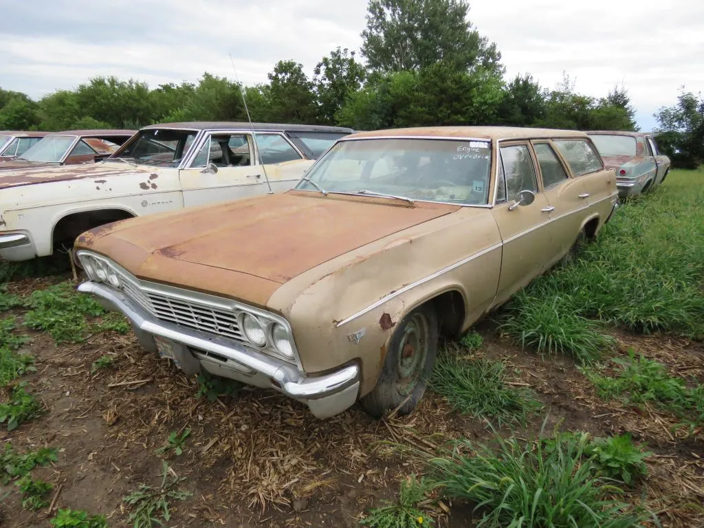 1966 Chevrolet Bel Air 4dr Wagon
