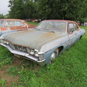 1967 Chevrolet Biscayne 4dr Sedan