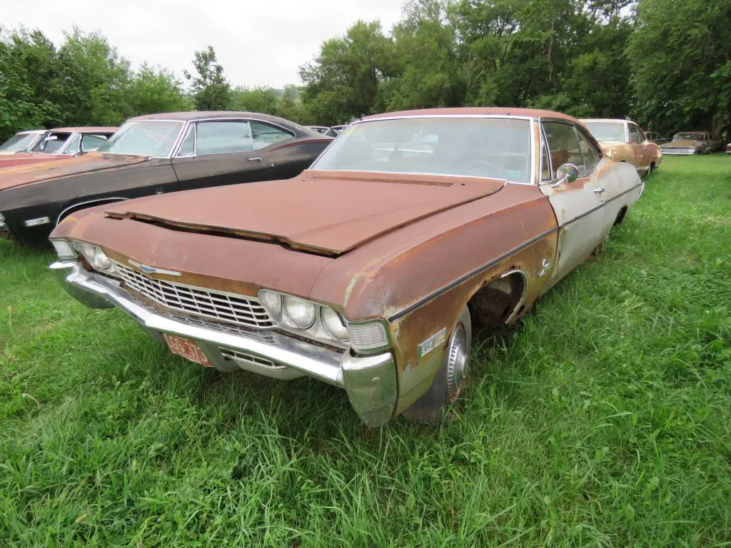 1968 Chevrolet Impala 2dr HT