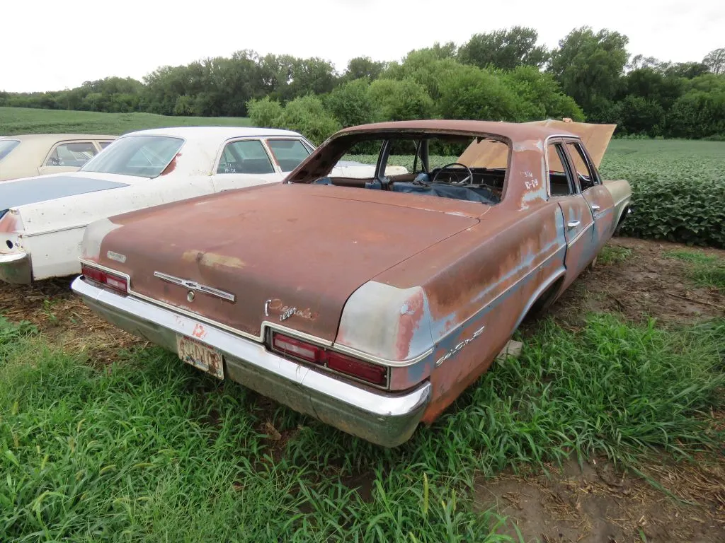 1966 Chevrolet Bel Air 4dr Sedan