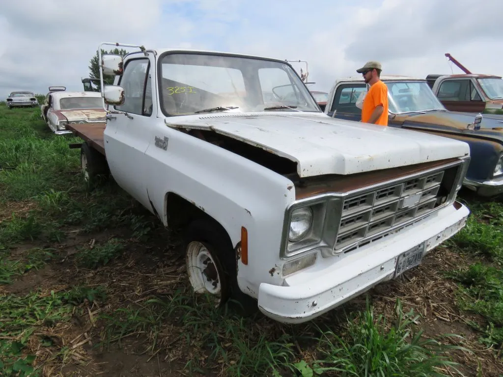 1977 Chevrolet Custom Deluxe C30 Flatbed Pickup