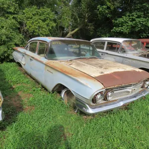 1960 Chevrolet Biscayne 4dr Sedan