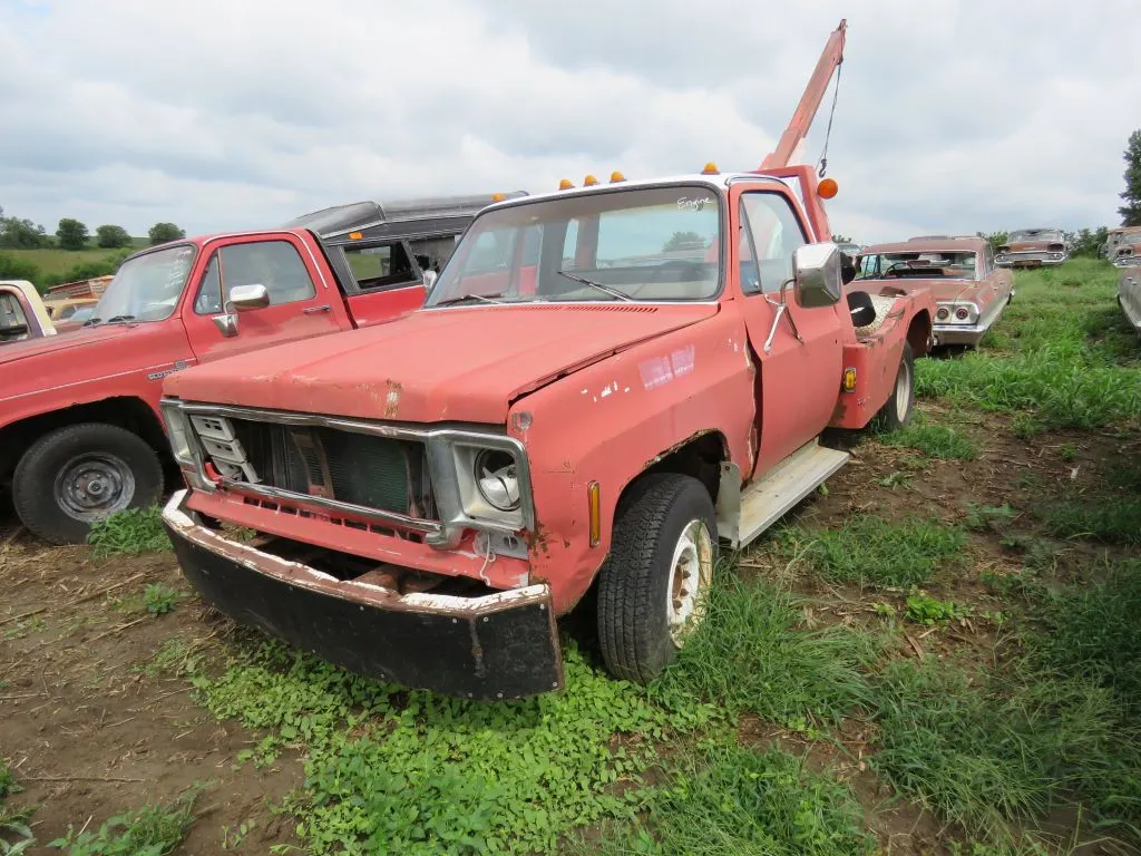 1978 Chevrolet 1 ton Tow Truck with Boom