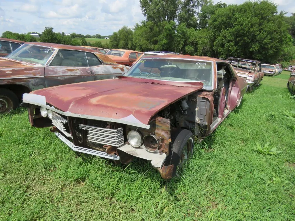 1969 Chevrolet Impala 4dr HT