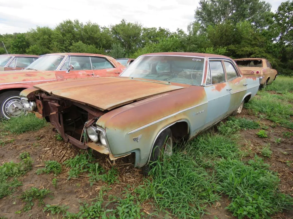 1966 Chevrolet Impala 4dr Sedan