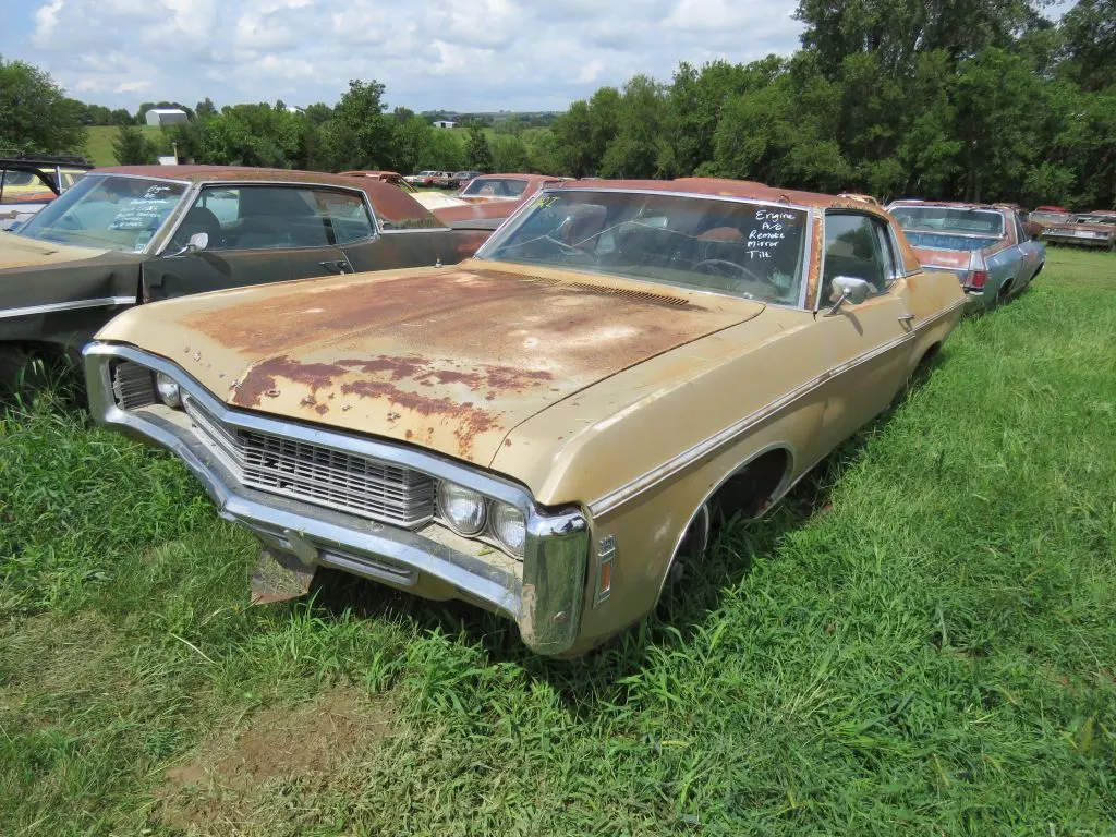 1969 Chevrolet Caprice 2dr HT
