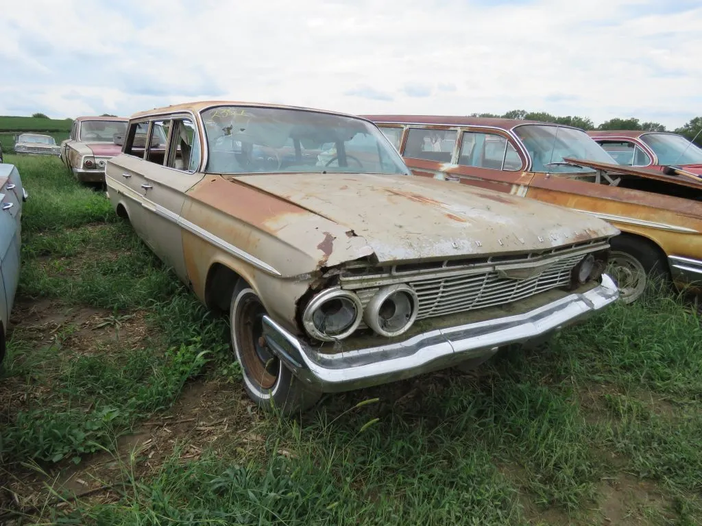 1961 Chevrolet 4dr Nomad Wagon