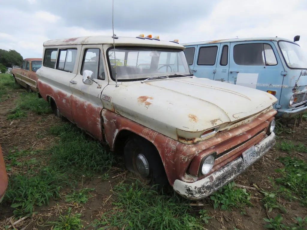 1965 Chevrolet Suburban