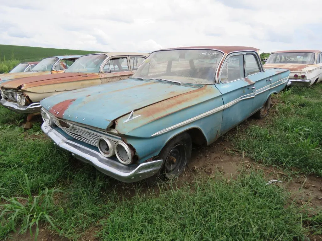 1961 Chevrolet Impala 4dr Sedan
