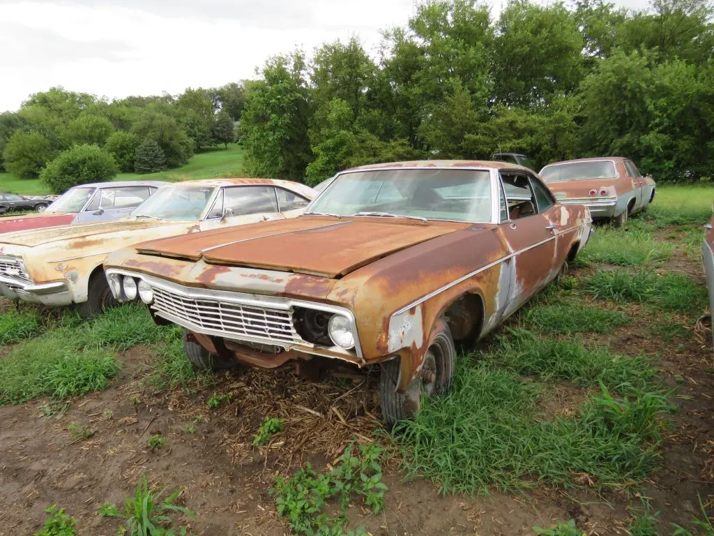 1966 Chevrolet Impala 2dr HT SS