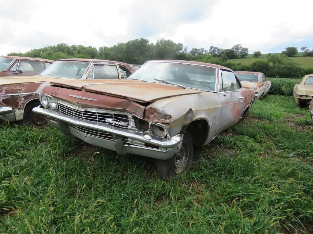 1965 Chevrolet Impala 2dr HT