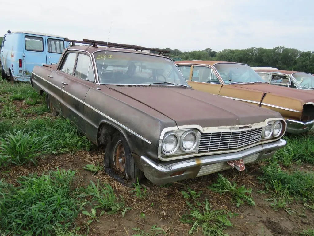 1964 Chevrolet Bel Air 4dr Sedan