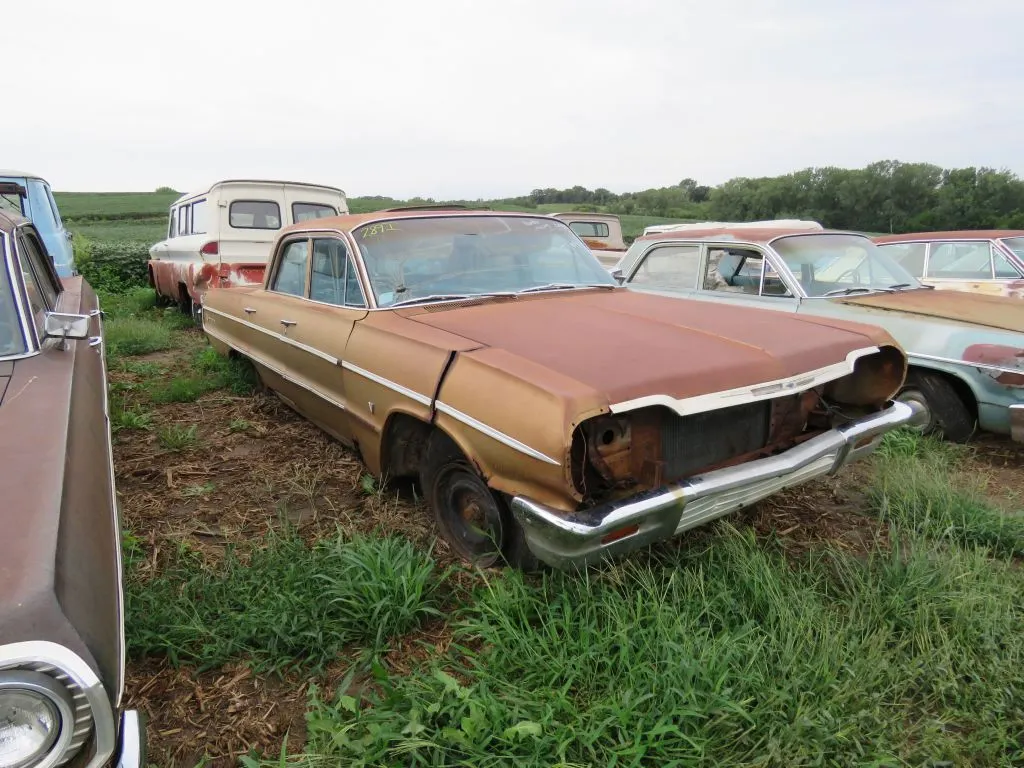 1964 Chevrolet Impala 4dr Sedan