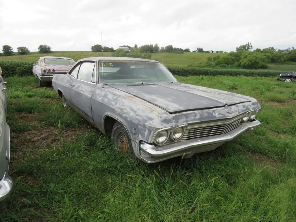 1965 Chevrolet Impala SS 2dr HT