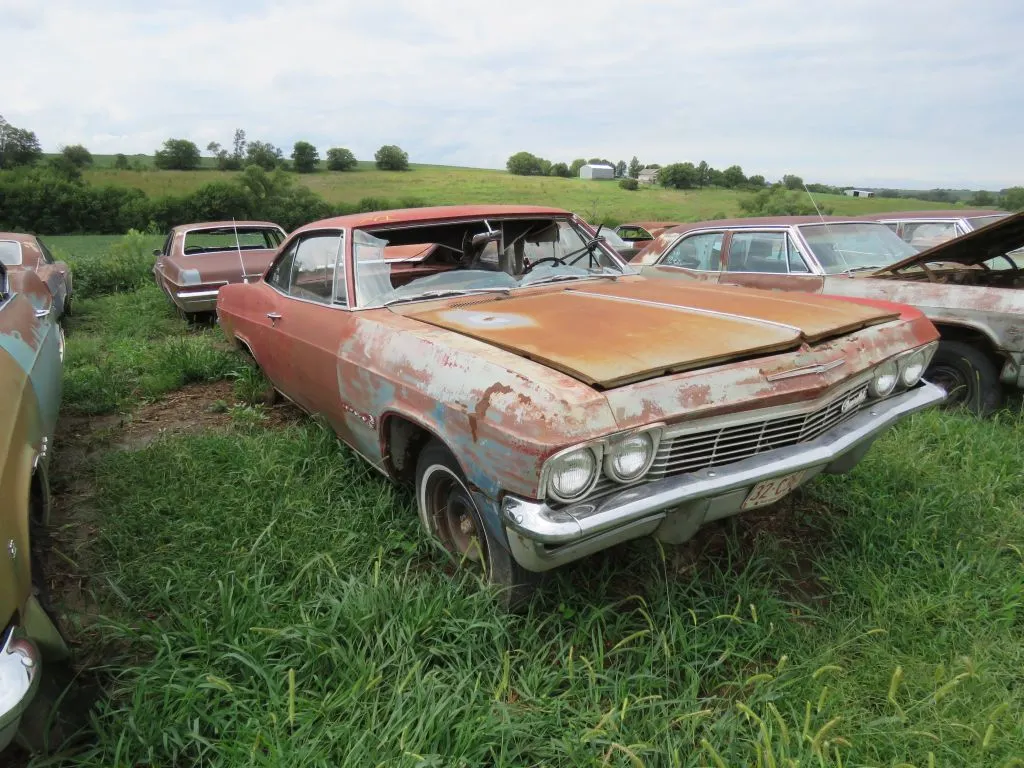 1965 Chevrolet Impala 2dr HT