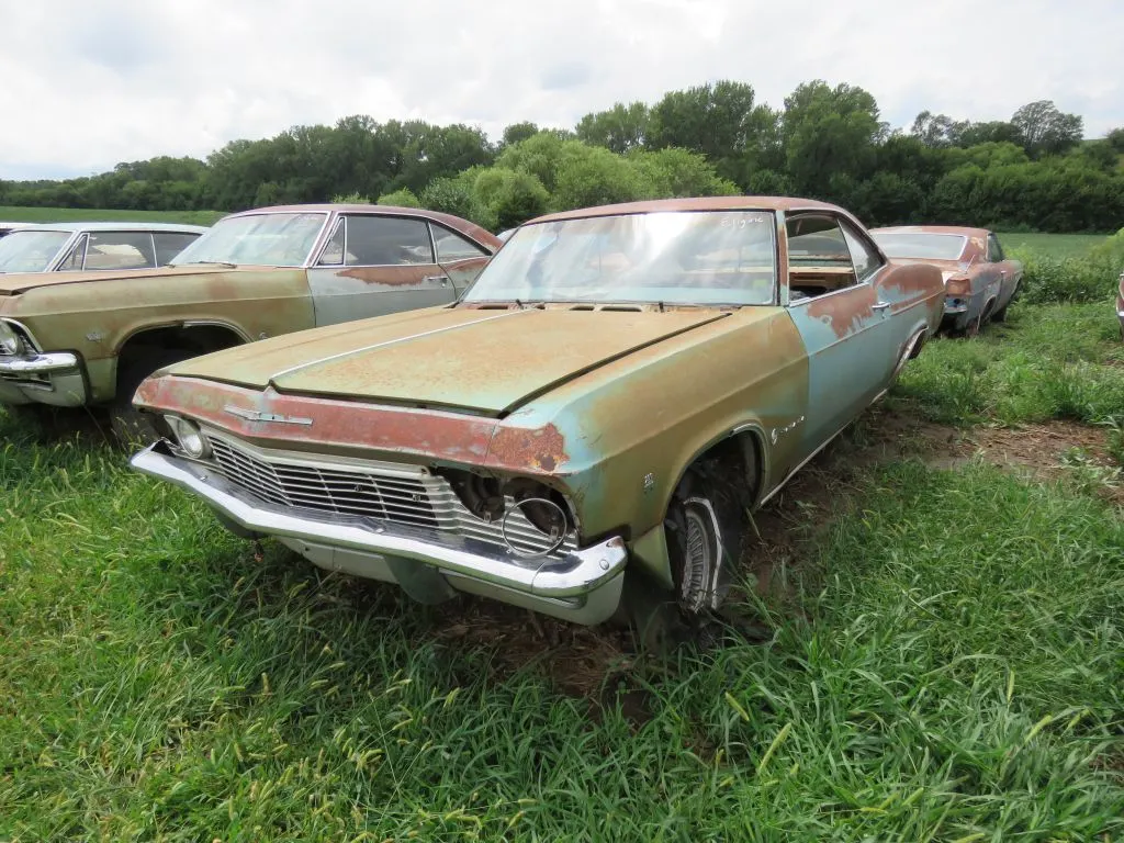 1965 Chevrolet Impala 2dr HT
