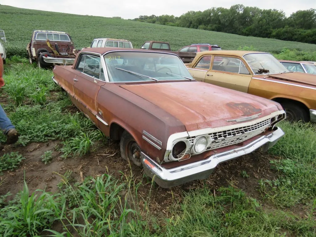 1963 Chevrolet Impala 2dr HT