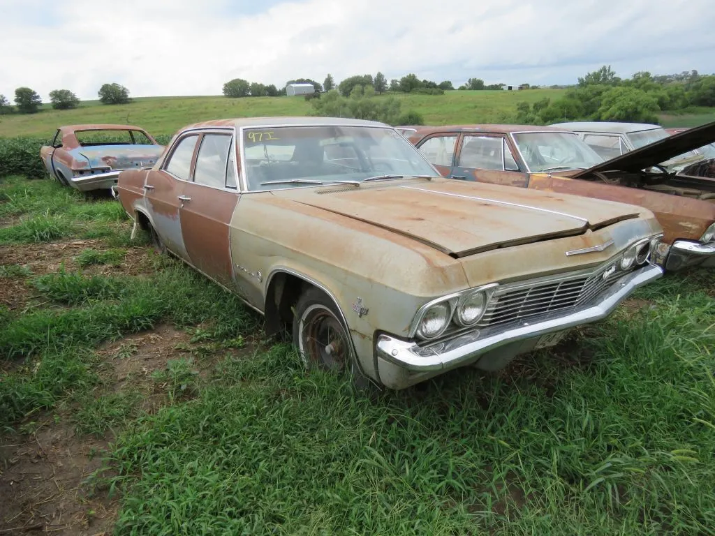 1965 Chevrolet Impala 4dr Sedan