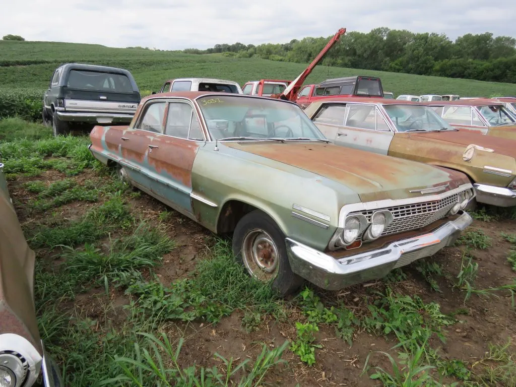 1963 Chevrolet Impala 4dr Sedan
