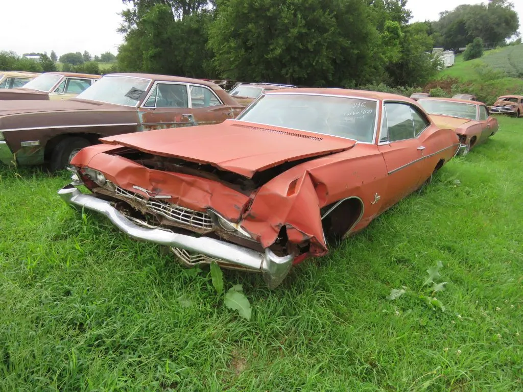1968 Chevrolet Impala 2dr HT