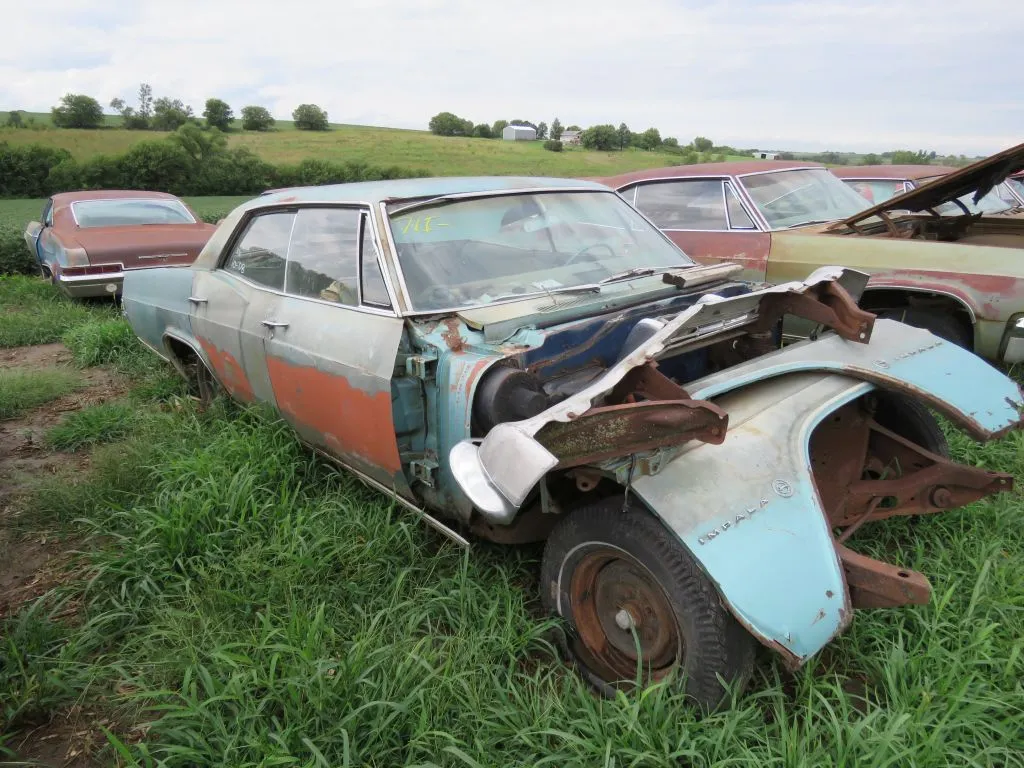 1965 Chevrolet Impala 4dr HT