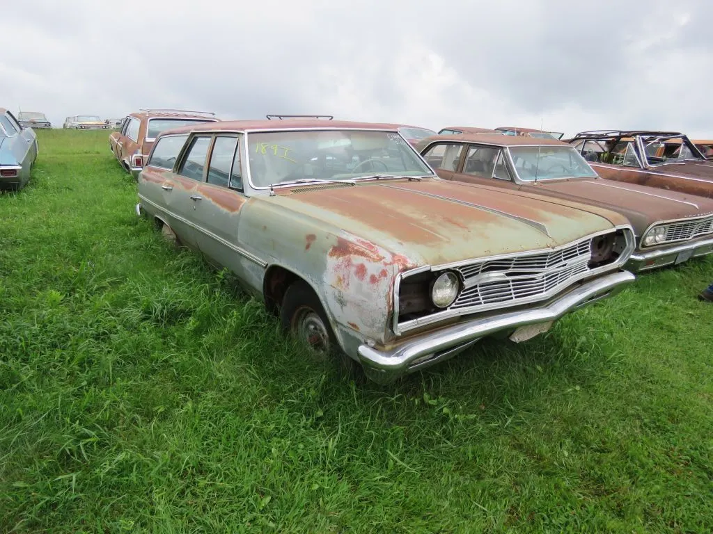 1965 Chevrolet Malibu 4dr Wagon
