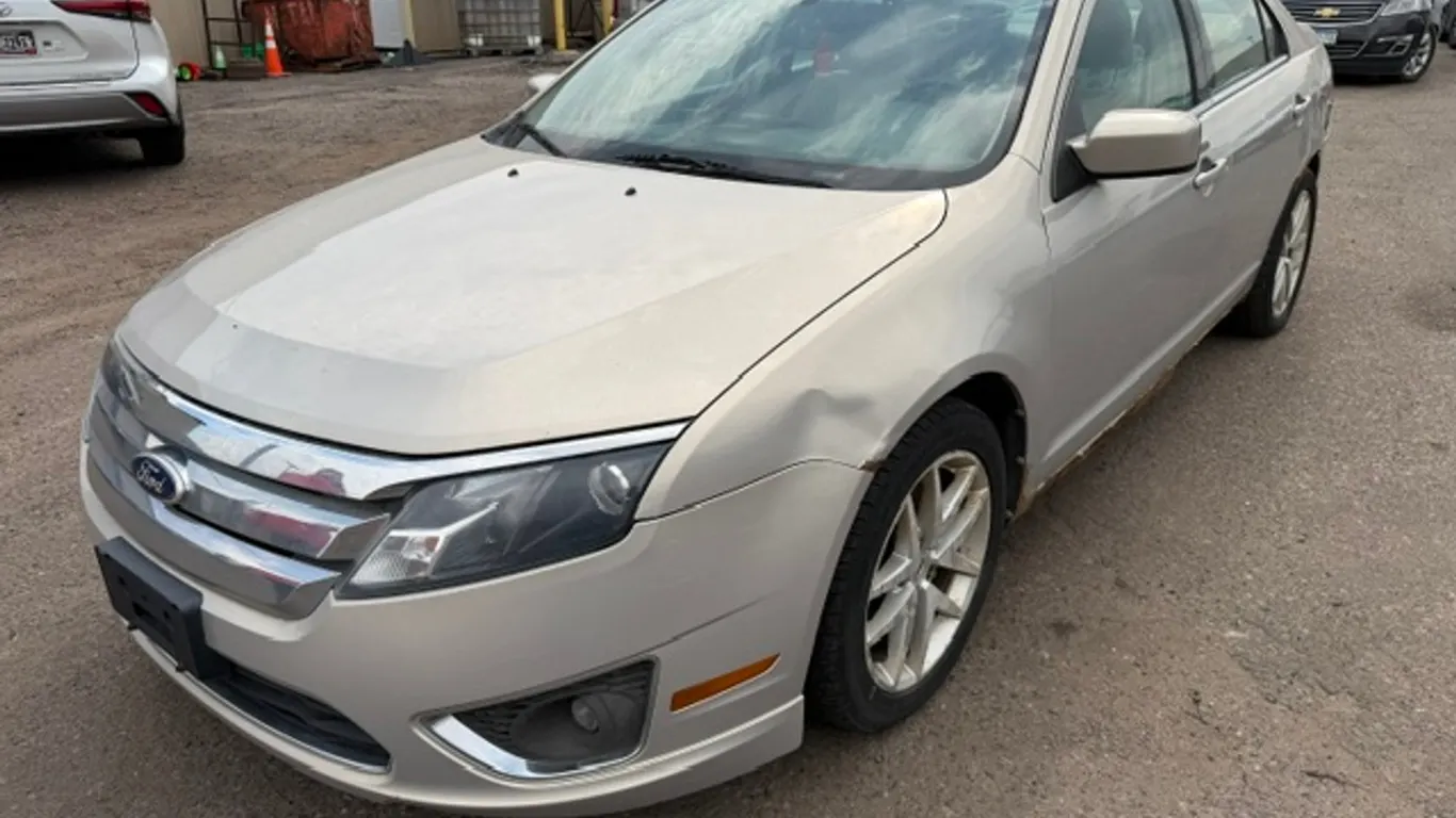 2010 Ford Fusion - Beige