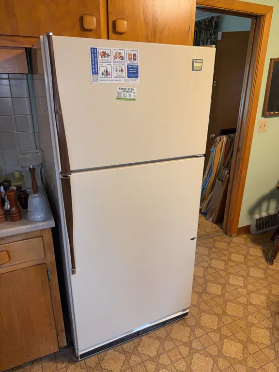 Whirlpool fridge freezer combo working condition