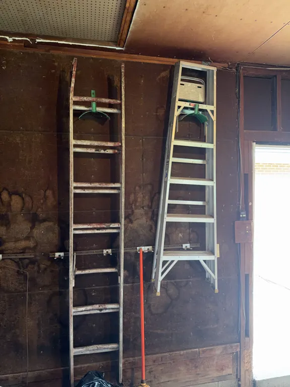 Pair Of Ladders