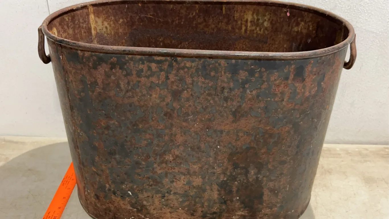 Vintage/Primitive Tin Boiler Wash Tub, Has Damage 18.5"X10.25"13"