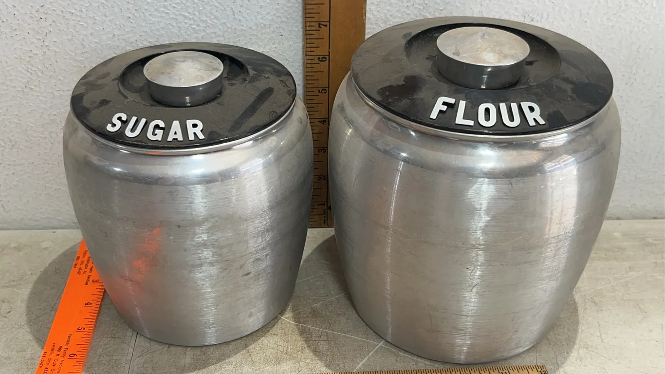 Vintage Sugar & Flour Canisters-Metal W/Plastic Lids