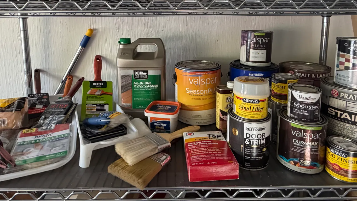 Paint, Wood Stain, and Painting Supply Lot