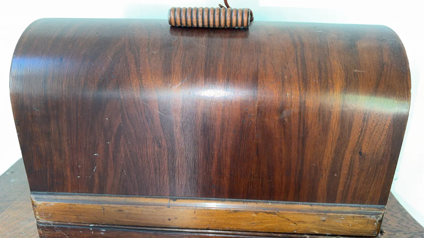 Vintage Singer Sewing Machine in Bentwood Case with Electric Motor