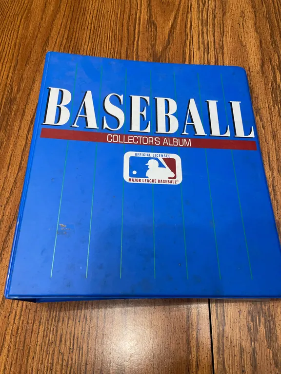 1992 Upper Deck Baseball Card Binder with Barry Bonds and Bret Boone