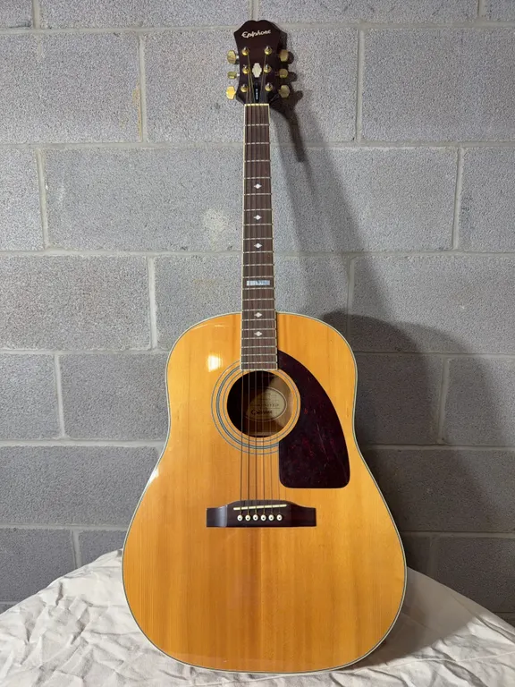 Epiphone AJ-18S Acoustic Guitar