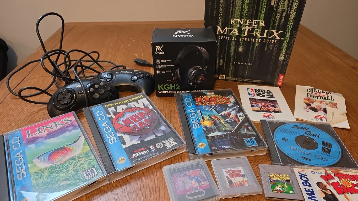 Sega Genesis/CD Game Lot with 2 Controllers, Headset and Matrix Guide