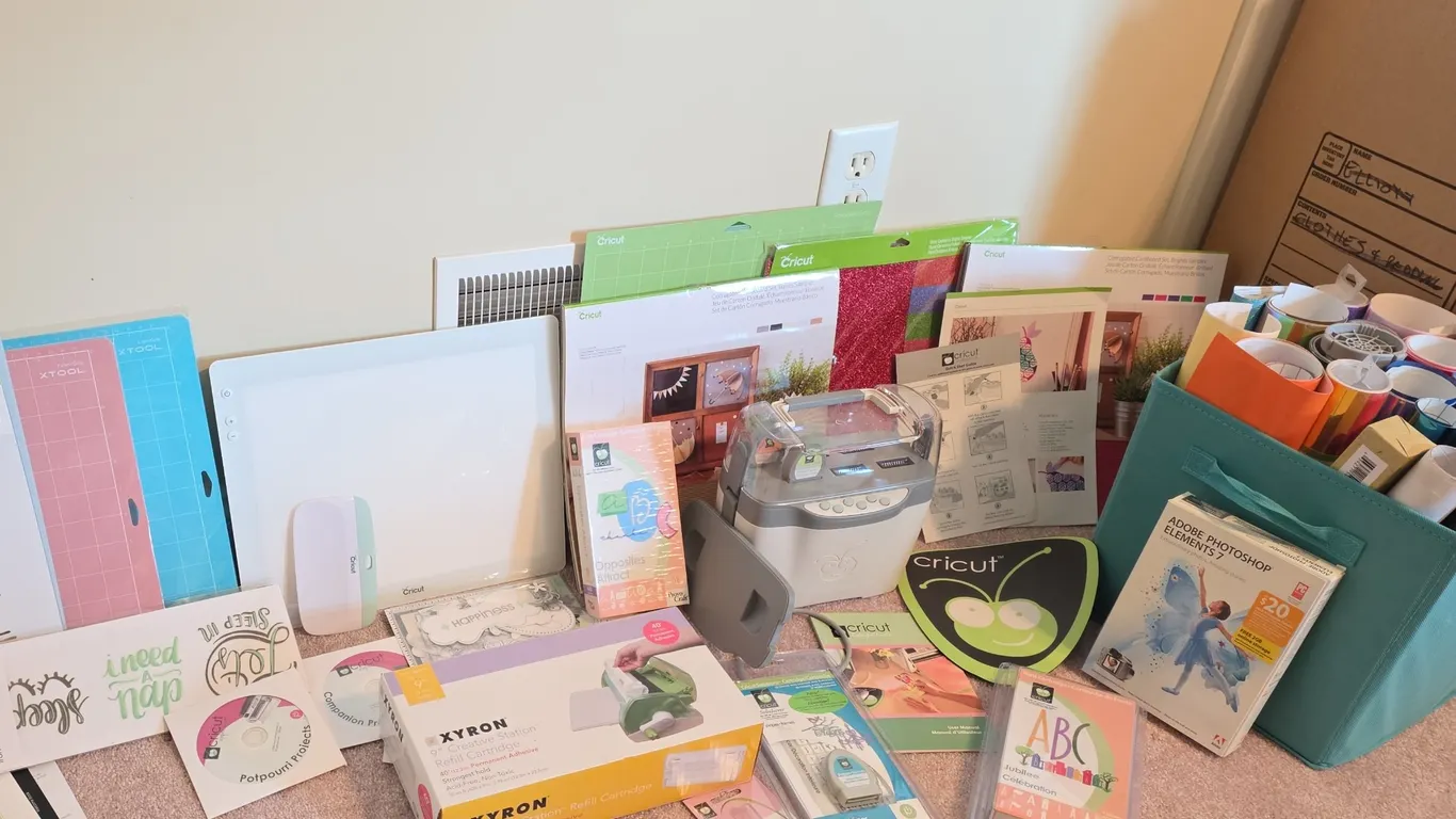 Cricut Jukebox Station, Cartridges, Paper, Mats, Etc.