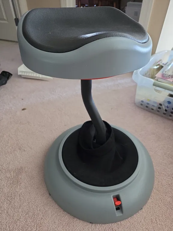 Wobble Balance Seat with Flexible Neck