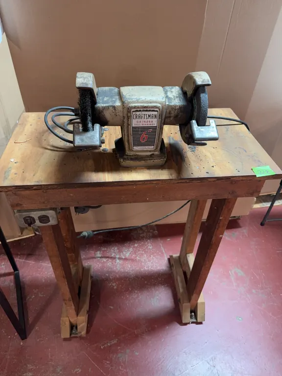 Craftsman Bench grinder