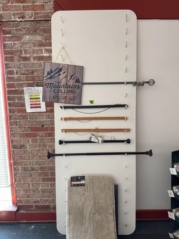 Curtain rods, and miscellaneous decor