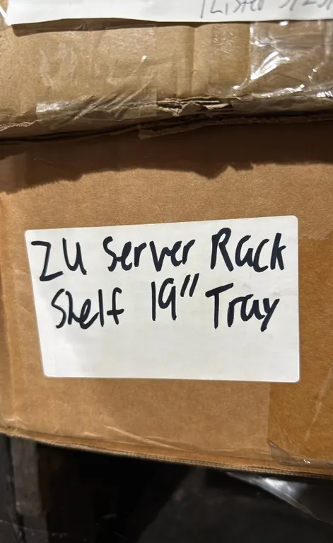 ZU Server Rack Shelf 19" Tray